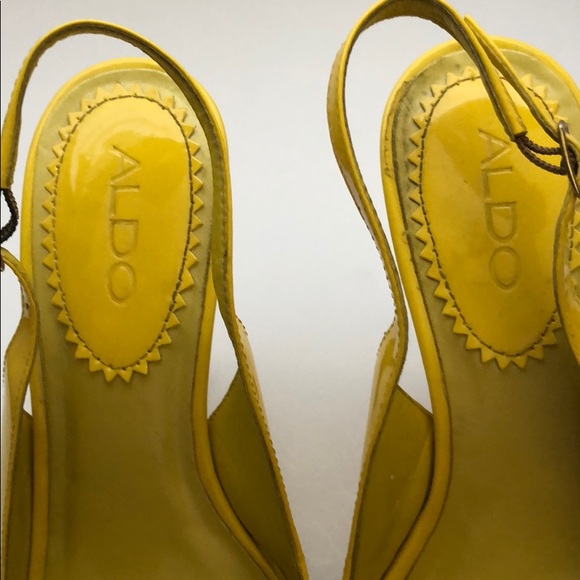 ALDO  Yellow Heels - Picture 5 of 5